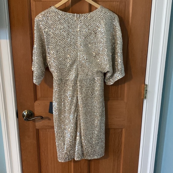 Lulu's Size Large Gold Sequin Faux Wrap Short Sleeve Mini Party Dress New w/tag - Picture 5 of 15